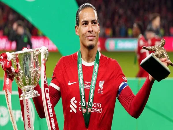 Trung vệ Virgil Van Dijk