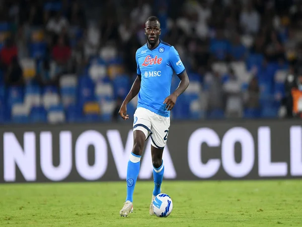 Trung vệ Kalidou Koulibaly