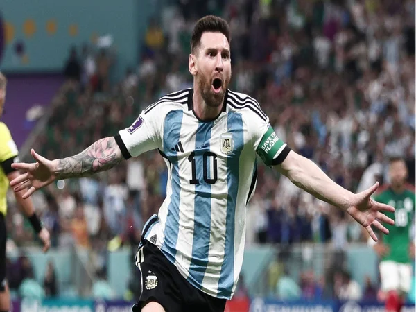 Tiền đạo người Argentina - Lionel Messi