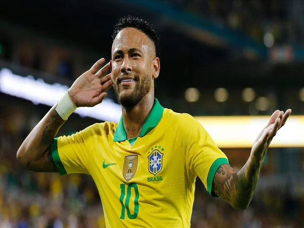 Nhà ảo thuật Brazil - Neymar Jr.