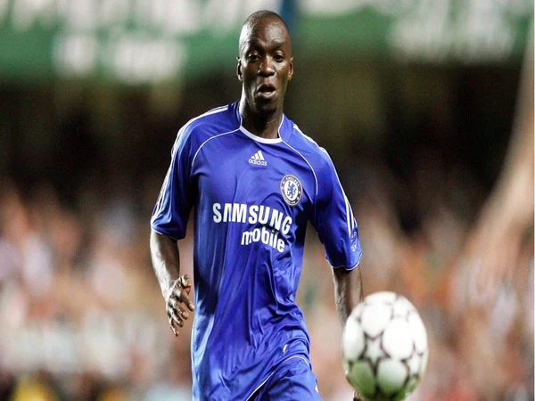 Tiền vệ phòng ngự huyền thoại Claude Makelele