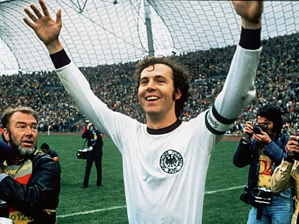 “Hoàng đế” Franz Beckenbauer