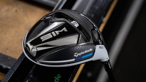 TaylorMade – Nhiều cải tiến nhất, độ ổn định rất cao