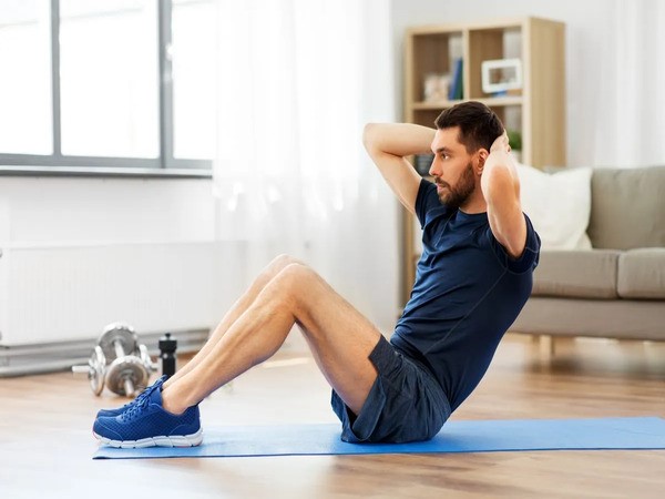 Bài tập bụng Sit Ups mang lại lợi ích gì?