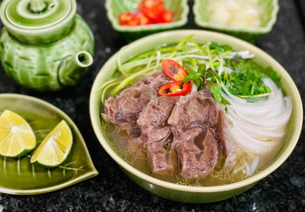 Yếu tố ảnh hưởng đến hàm lượng protein trong phở bò
