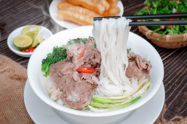 Nguồn protein trong phở bò có tốt cho người tập luyện thể thao?
