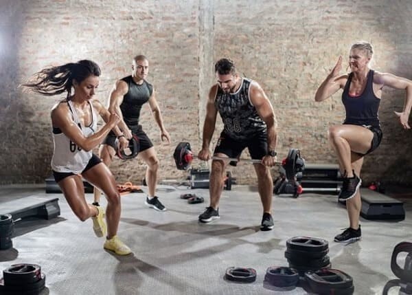 Các bài tập cường độ cao (HIIT)