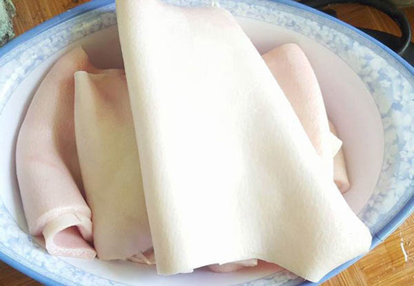 Da heo và vai trò của protein trong việc xây dựng và phát triển cơ thể