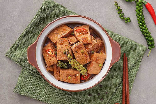 Sườn non chay kho tộ